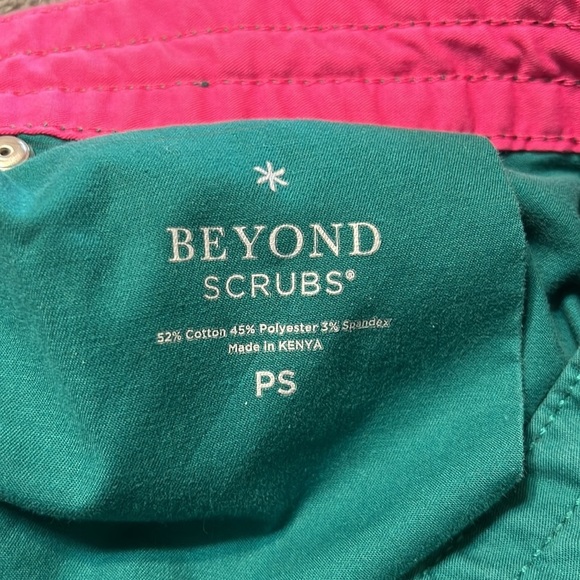Beyond Scrubs Pants Hunter Green Women’s Petite Small - Picture 10 of 11